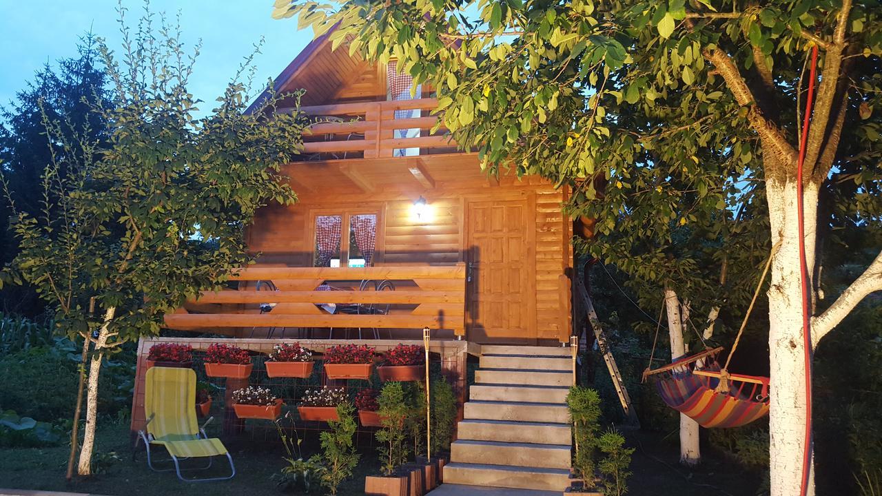 Vacation Home Sajra 쿨렌 바쿠프 외부 사진