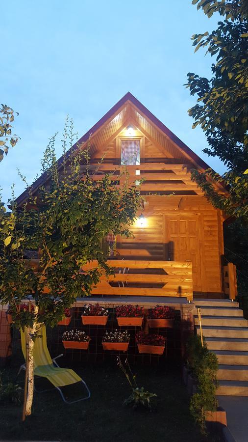 Vacation Home Sajra 쿨렌 바쿠프 외부 사진